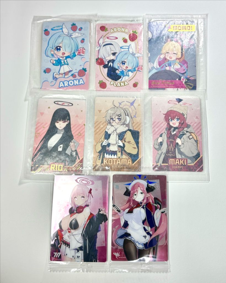 블루아카이브 띠부씰 GS25 콜라보 포토카드 콜렉터 이미지