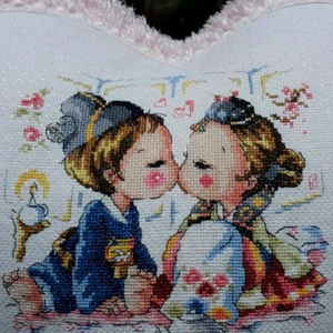 십자수하트쿠션 이미지