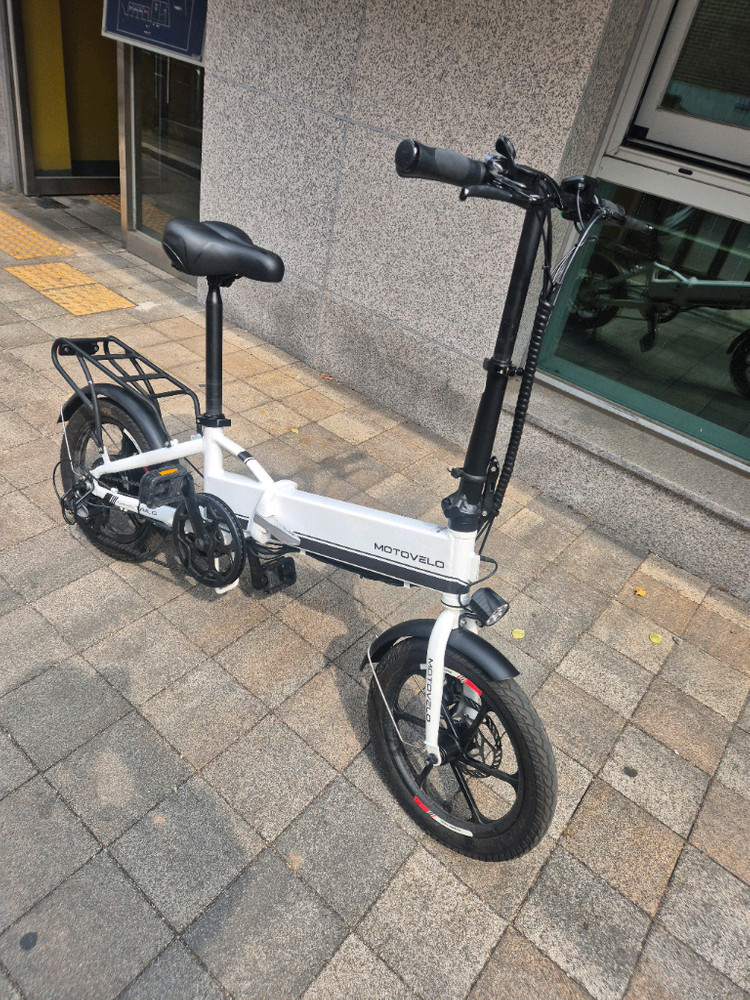 모터벨로 T5 전기자전거 (파스전용) 신품급 배터리2개 이미지