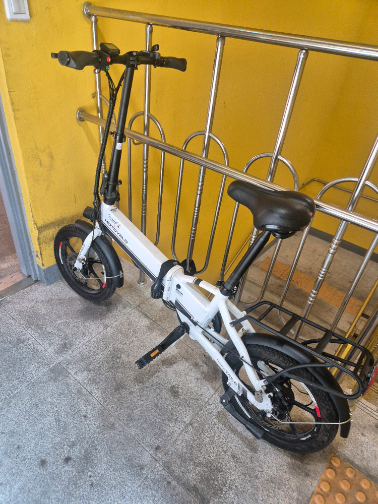 모터벨로 T5 전기자전거 (파스전용) 신품급 배터리2개 이미지