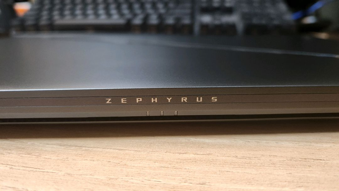 ASUS 2024 제피러스g16 rtx4070 1tb. 32g 울트라 코어9 노트북 팝니다. 이미지