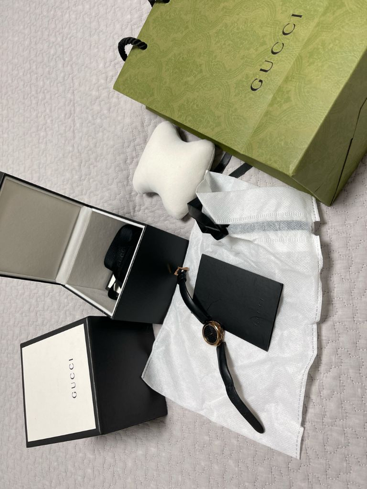 [구찌] 디아망티시마 쿼츠 가죽 스트랩 손목 시계 이미지