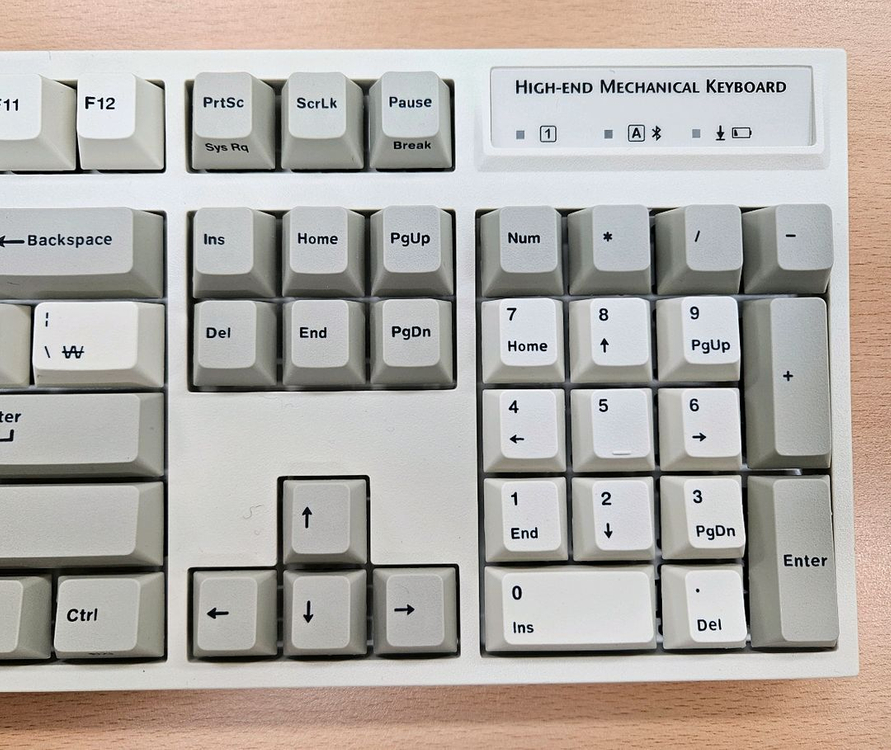 레오폴드 FC900rbt 유/무선 풀배열 저소음적축 키보드 판매 이미지