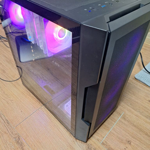 게이밍 컴퓨터 PC 본체 Ryzen 7600 RTX 3070 Ti 배그 아이온 로아 발로란트 오버워치 데스크탑 이미지