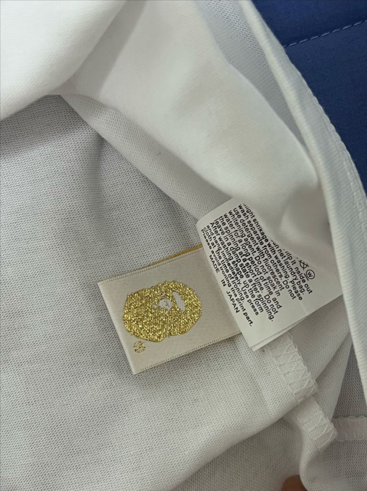 새상품 베이프 반팔티 이미지