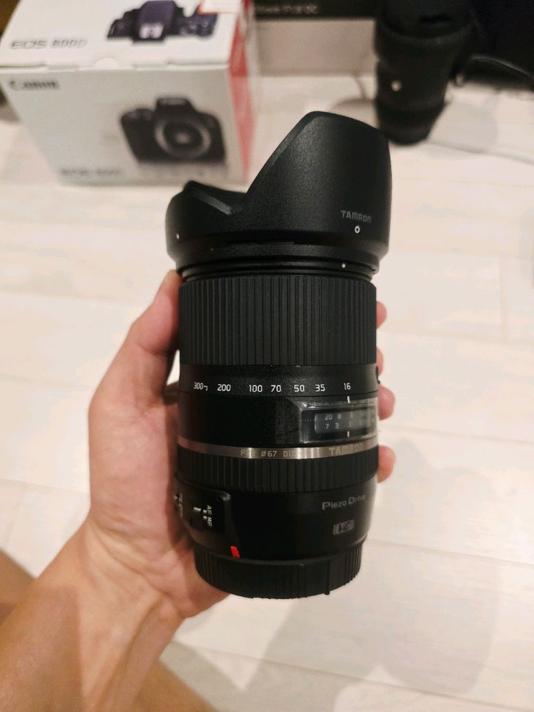 캐논 800d + 시그마 18-35 + 탐론 13-300 판매합니다. 이미지