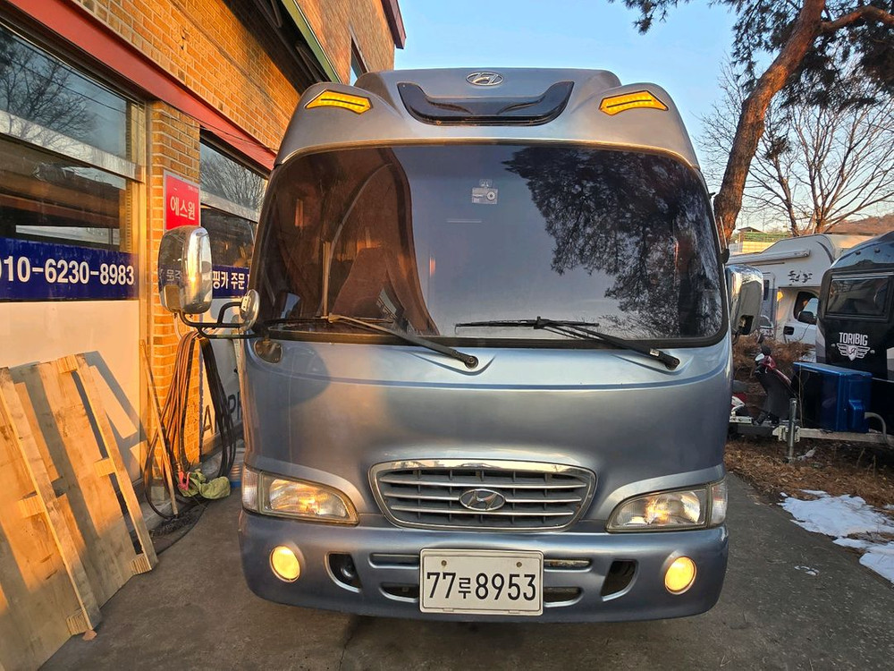 1종보통 운전가능 카운티캠핑카 이미지