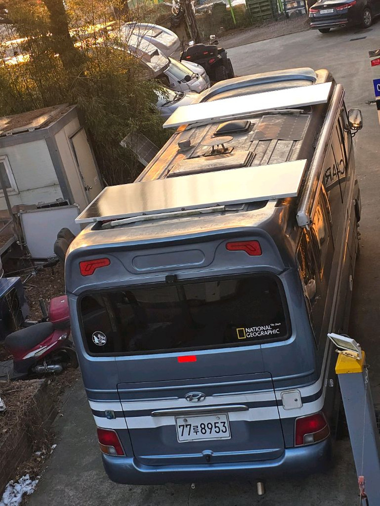 1종보통 운전가능 카운티캠핑카 이미지