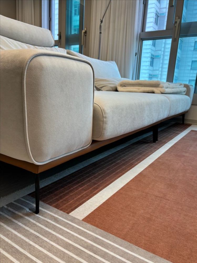 ESSA 에싸 크리프 3.5인용 소파 이미지