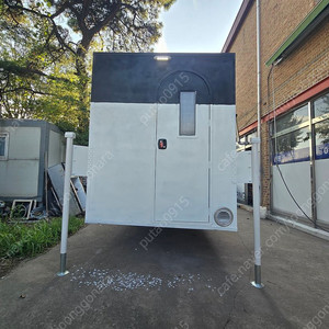 1톤트럭 캠퍼 캠핑카 이미지