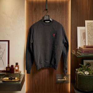 아미 스몰 하트 블랙 맨투맨 이미지