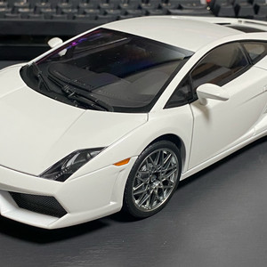 1/18 1:18 오토아트 람보르기니 가야르도 다이캐스트 이미지