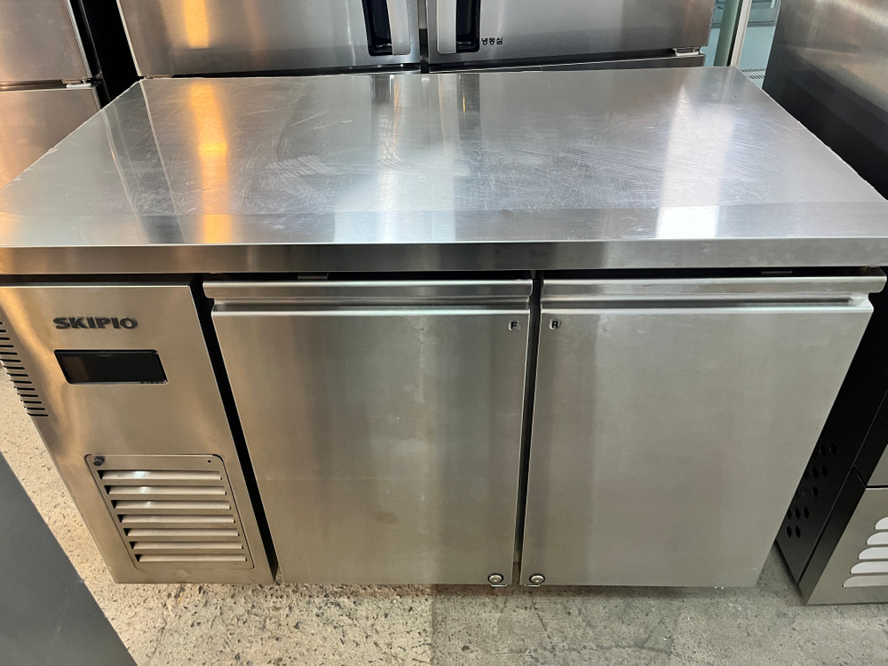 간냉식 테이블냉장냉동고 1200 냉장고 냉동고 냉동장고 카페 반반 2도어 스키피오 업소용 중고 이미지