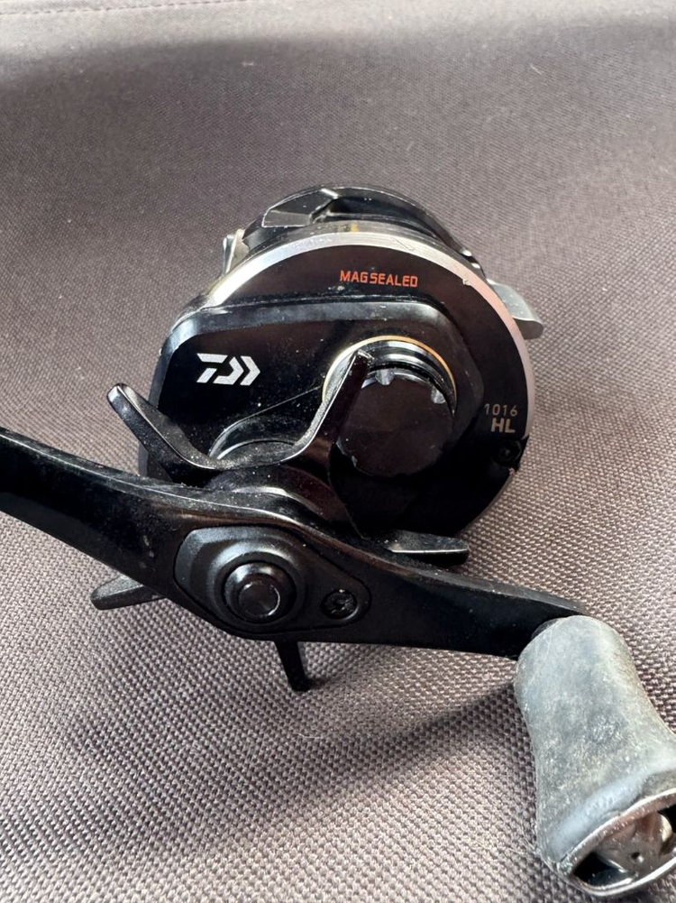 배스낚시 용품 정리 이미지