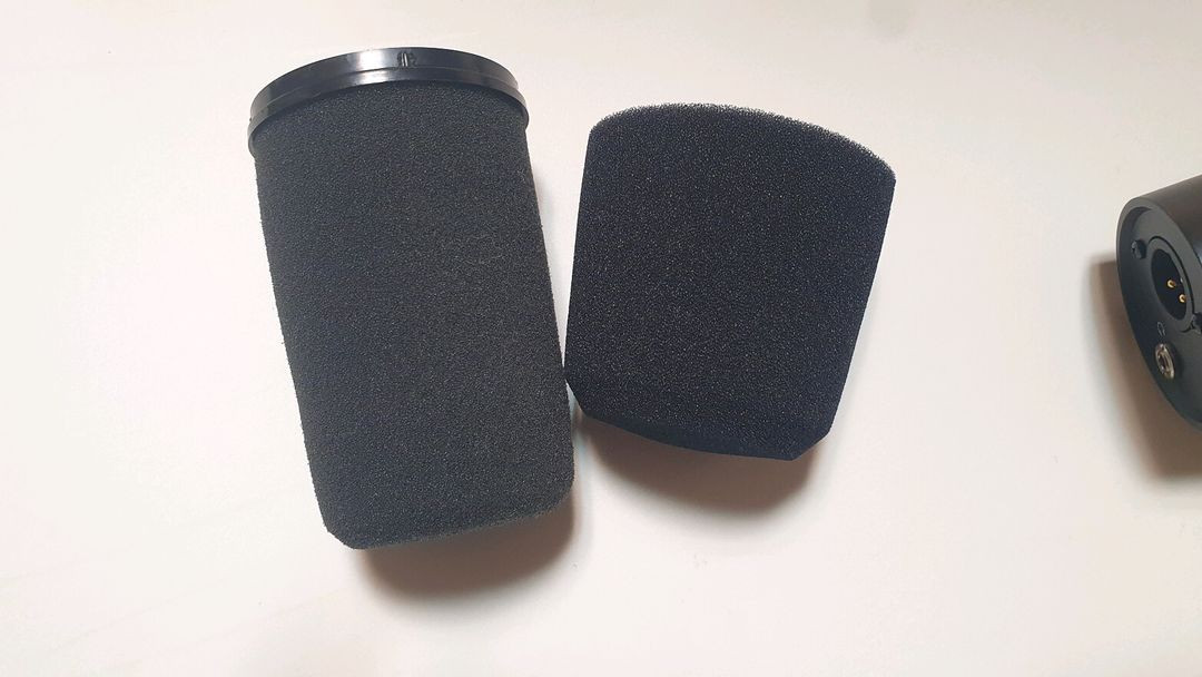 슈어 SM7B 팝필터 (마이크 커버) 이미지