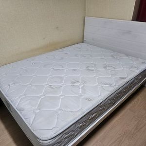 클럽에이스 매트리스 + 침대프레임 세트 이미지