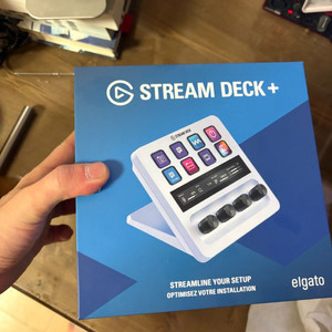 엘가토 스트림덱 플러스 화이트 이미지