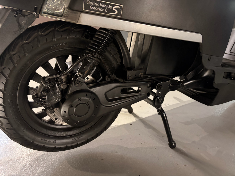 와코e6s 72v45ah 앞 서스 안눌림 하자/ 이사로 인하여 급처 합니다 이미지