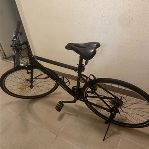 삼천리자전거 700c토러스21 S10 블랙 하이브리드 자전거 이미지