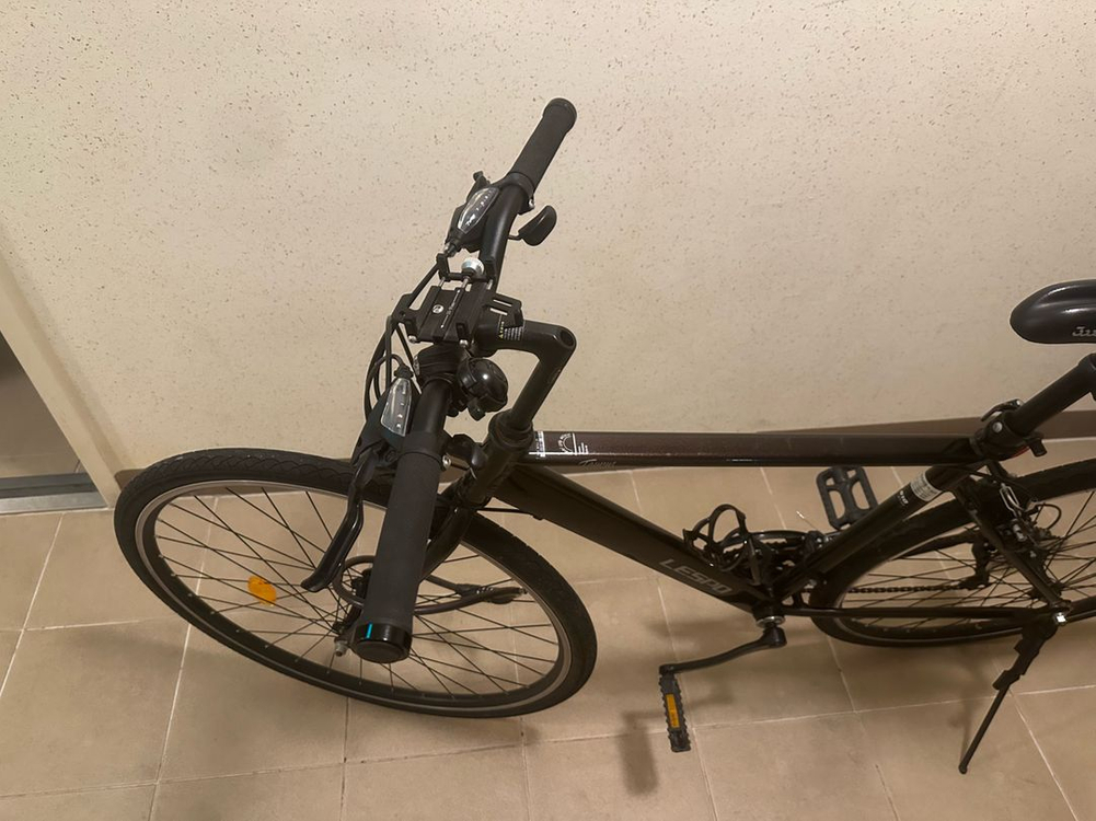 삼천리자전거 700c토러스21 S10 블랙 하이브리드 자전거 이미지