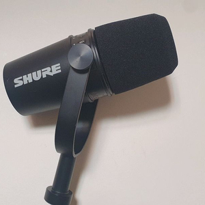 슈어 Shure MV7 마이크 이미지