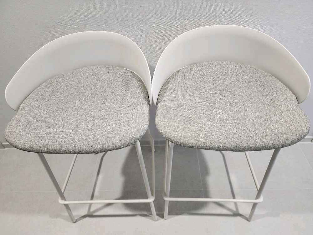 디지털(공유기), 가구(식탁의자) 이미지