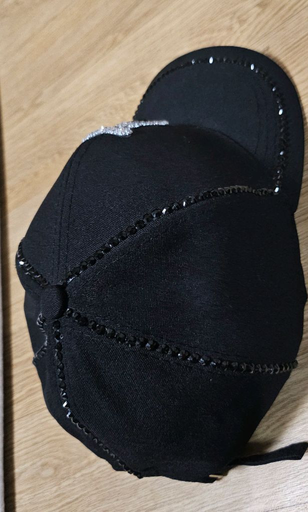 여성 모자 이미지