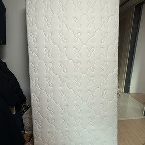 에몬스 침대 매트리스 이미지