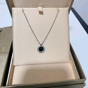 불가리 오브 목걸이 이미지