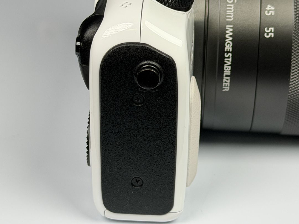 캐논 EOS M2 미러리스 카메라 이미지