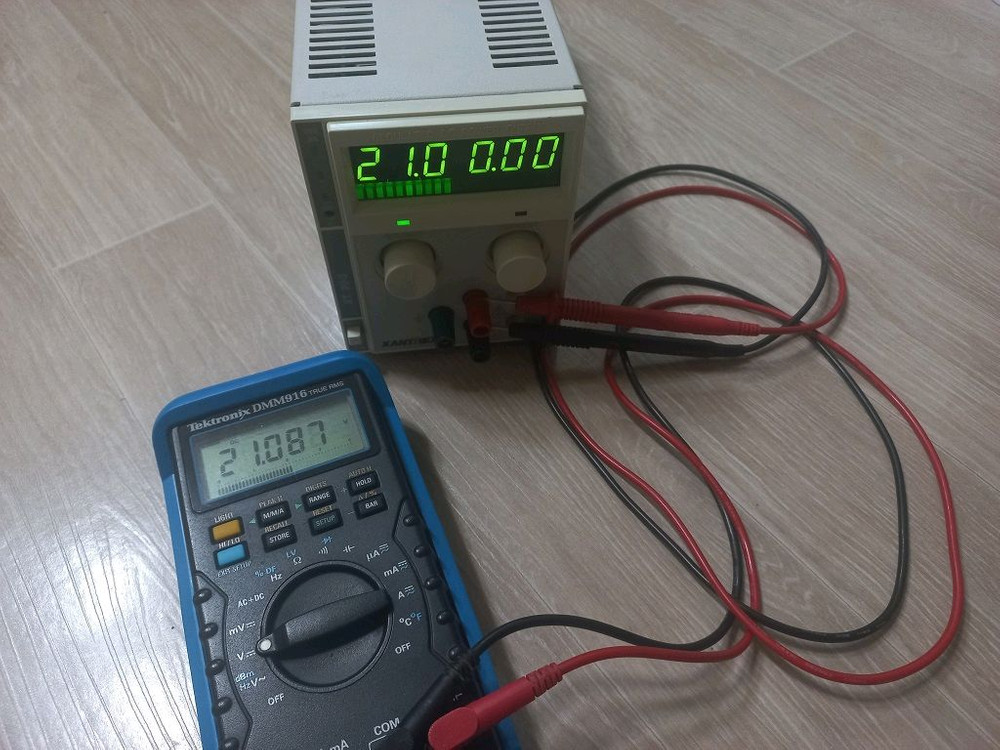 DC 파워서플라이 XANTREX XT20-3 이미지