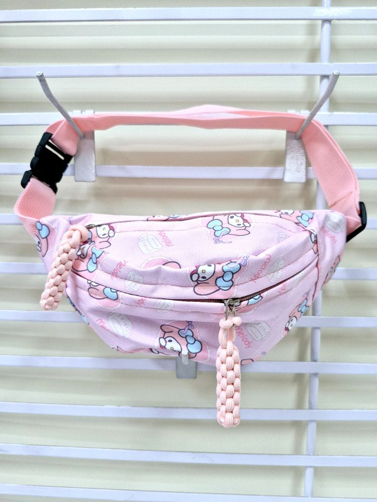 산리오 슬링백 이미지