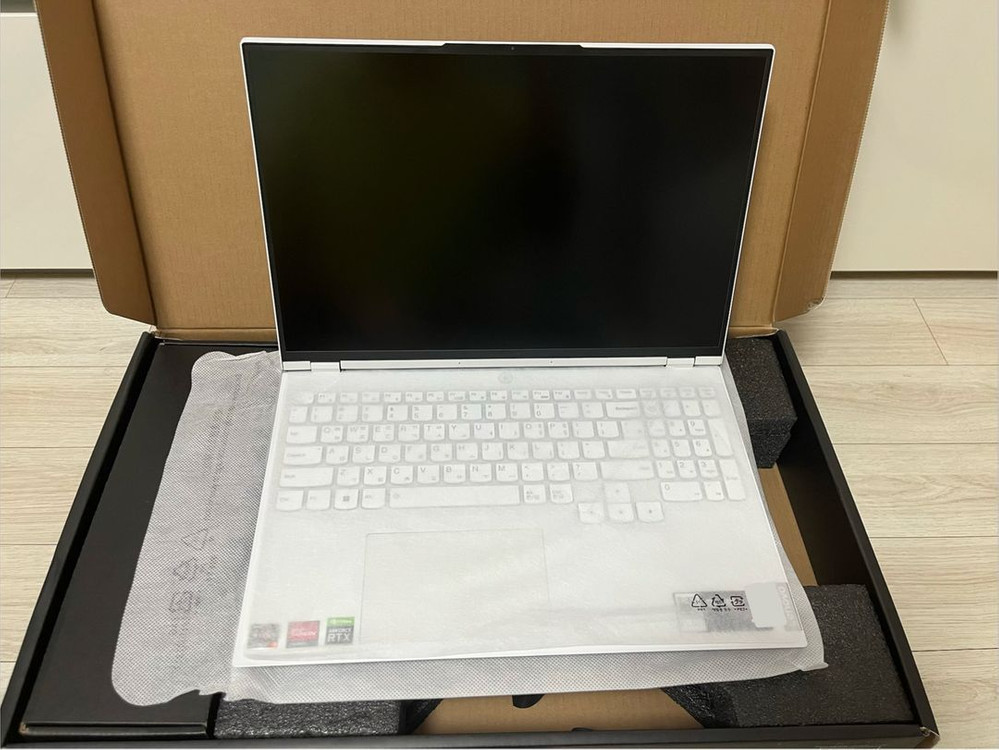 레노버 리전 5 프로 16ARH 라이젠7 RTX3070 게이밍 노트북 풀박스 이미지