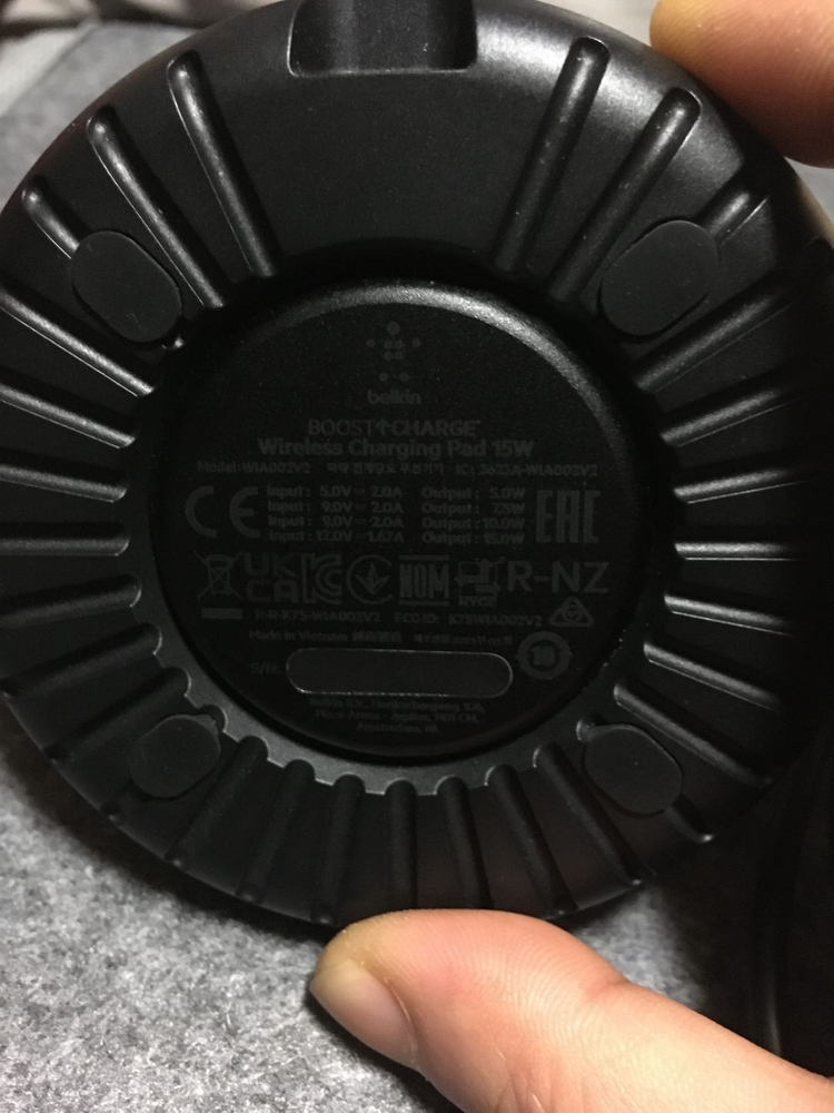 belkin 벨킨 부스트업 15W 무선 충전패드 WIA002 이미지