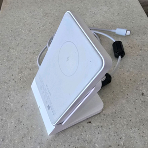 샤오미 맥세이프 무선충전기 보조배터리 이미지