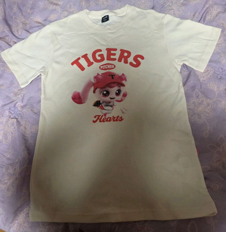 기아타이거즈 유니폼 및 후드티 판매합니다. 이미지