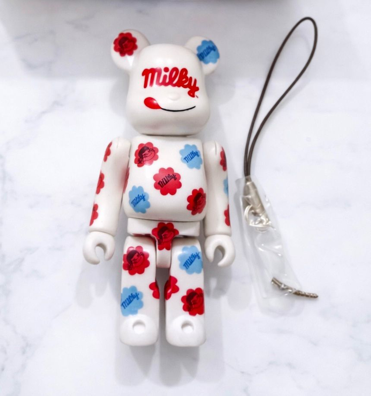 한정판 페코 밀키 베어브릭 100% 이미지
