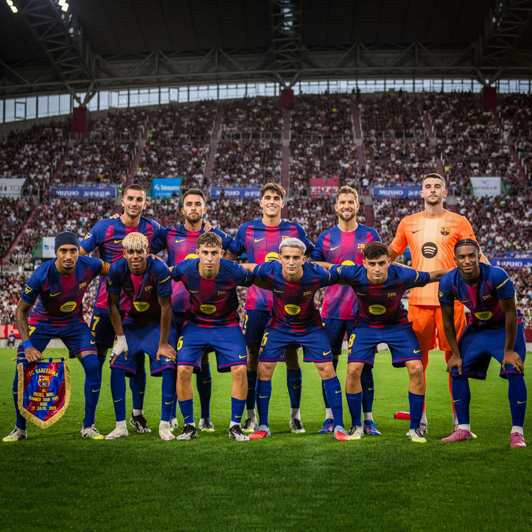 (국내배송) 25-26 바르셀로나 홈 유니폼 져지 판매 (라민야말 페드리 레반도프스키 하피냐 더용 쿠바르시 등) 이미지