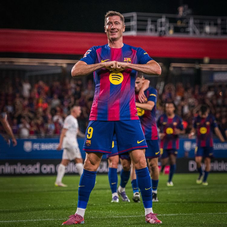 (국내배송) 25-26 바르셀로나 홈 유니폼 져지 판매 (라민야말 페드리 레반도프스키 하피냐 더용 쿠바르시 등) 이미지