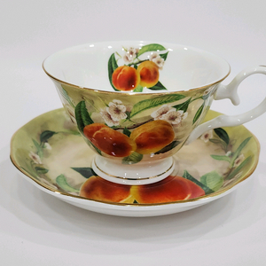 로얄스태포드 커피잔 찻잔. 이미지