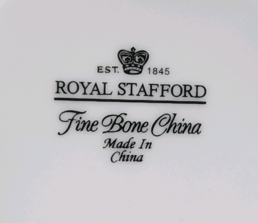 로얄스태포드 커피잔 찻잔. 이미지