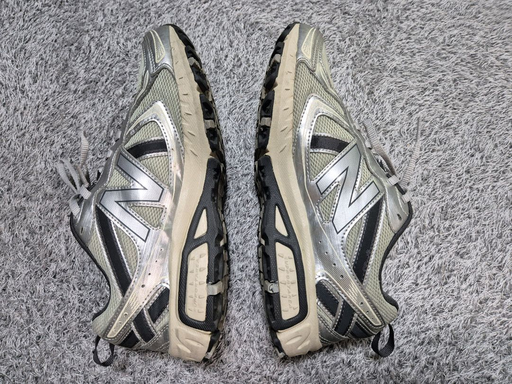 뉴발란스 410V5 2E 실버 260 이미지