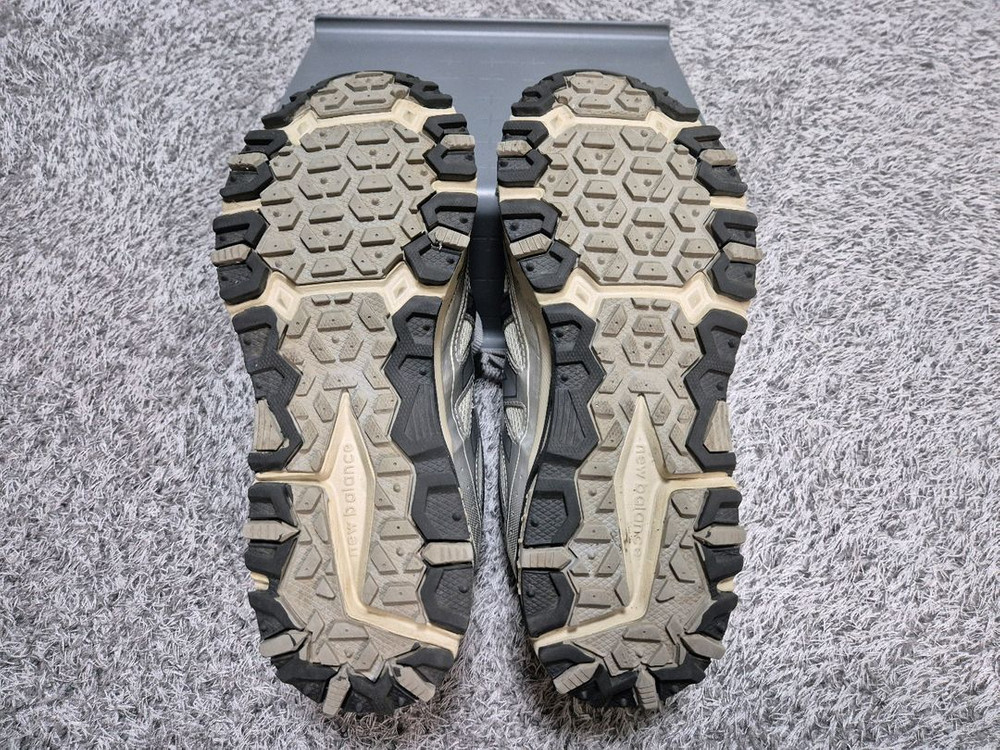 뉴발란스 410V5 2E 실버 260 이미지