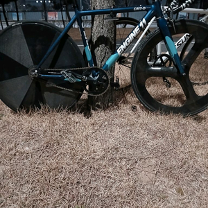 엔진11 인디고왼차로 픽시 프셋구합니다 이미지