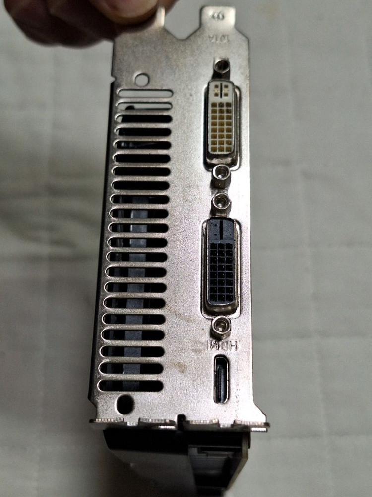 emtek GTX 750ti 2G 그래픽카드 이미지