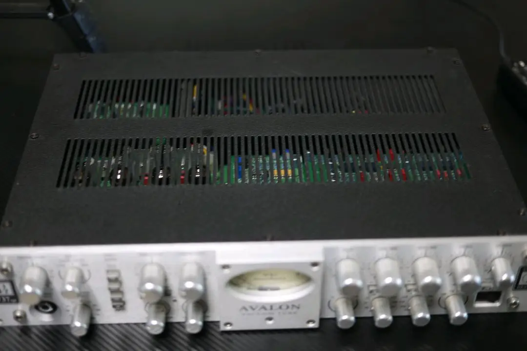 AVALON 737SP 진공관 새거 교체 상태 최상 아발론 프리앰프 컴프레서 채널스트립 마이크 이미지