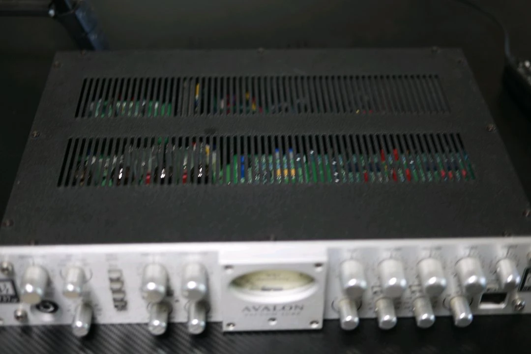 AVALON 737SP 진공관 새거 교체 상태 최상 아발론 프리앰프 컴프레서 채널스트립 마이크 이미지