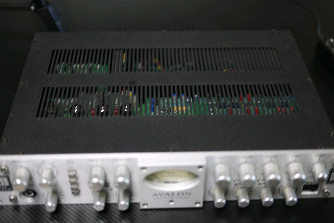 AVALON 737SP 진공관 새거 교체 상태 최상 아발론 프리앰프 컴프레서 채널스트립 마이크 이미지