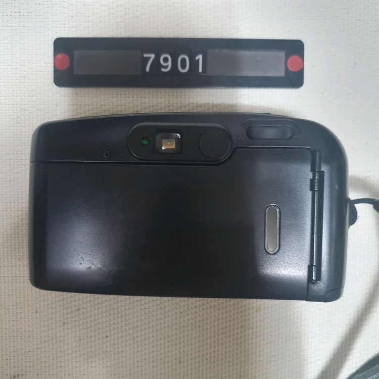 치논 줌 오토포커스 ZC 200 필름카메라 이미지