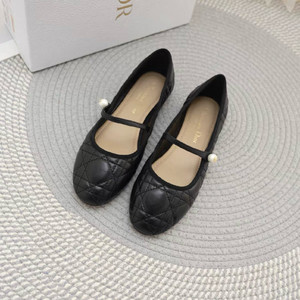 디올 발레리나 플랫 슈즈 까나쥬 이미지